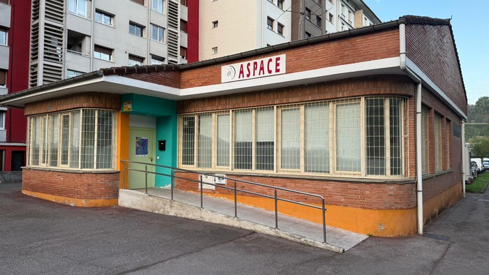 Eskolarik gabeko egunetan Aspaceko ikasleei arreta bermatzeko zerbitzua jarri du martxan Aldundiak