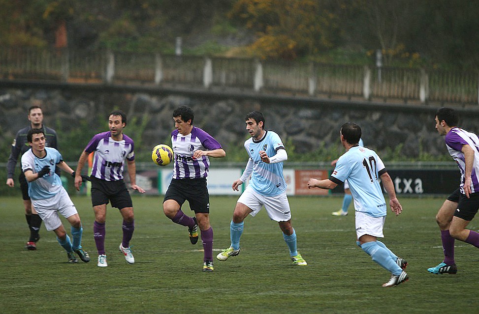 3-0 irabazi dio Mondrak Aretxabaletari; Antzuola ere, garaile