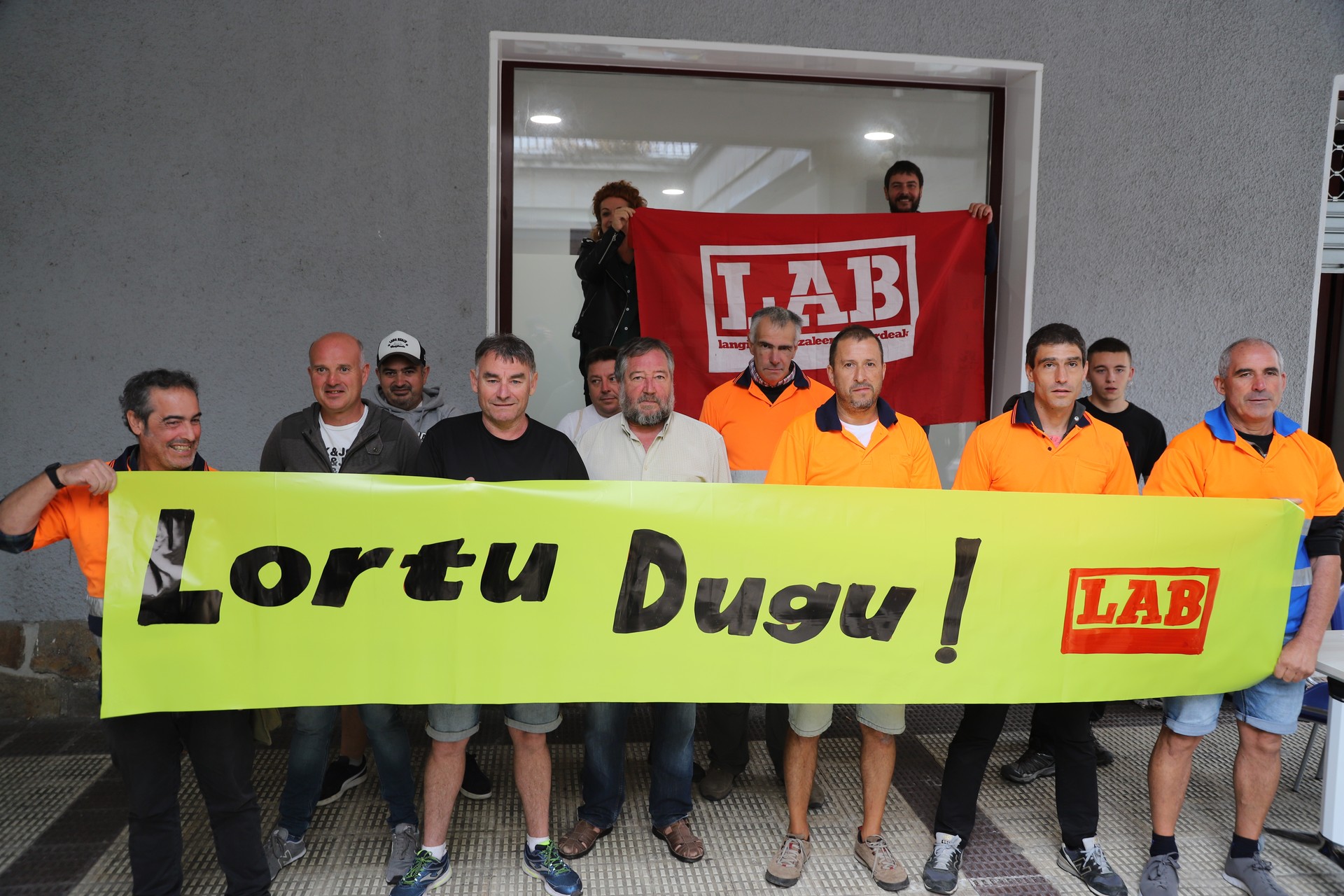 Lan akordioa sinatu dute lorezainek eta Prezero enpresak