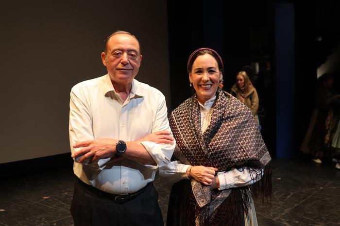 Juanjo del Valle eta Ruth Osinaga: "Kantatzeko elkartu ginen, eta lagunarte ona da elkartea orain"