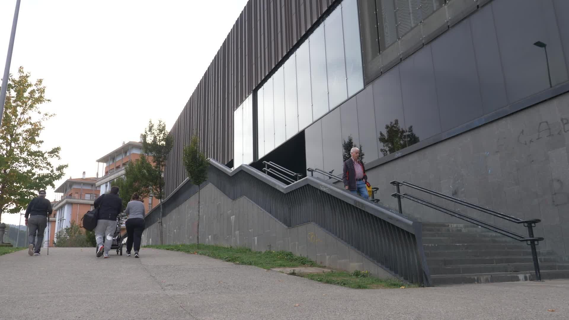 Ibarra kiroldegia zabalik izango da gaur, eguaztena, matxura oraindik erabat konpondu ez badute ere