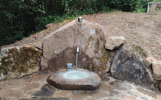 Eskoriatzako elizateek Uraren Euskal Agentziaren jardunaren aurkako sinadura bilketa bat abiarazi dute