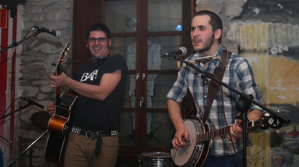 Folka, countrya, bertsoa eta giro ona Kartzela Zaharrean