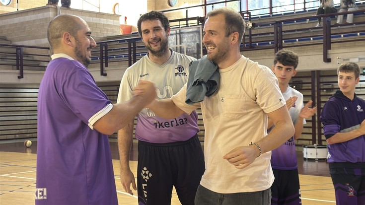 Partidua irabaztea zen (96-81) kapitaina omentzeko modurik onena