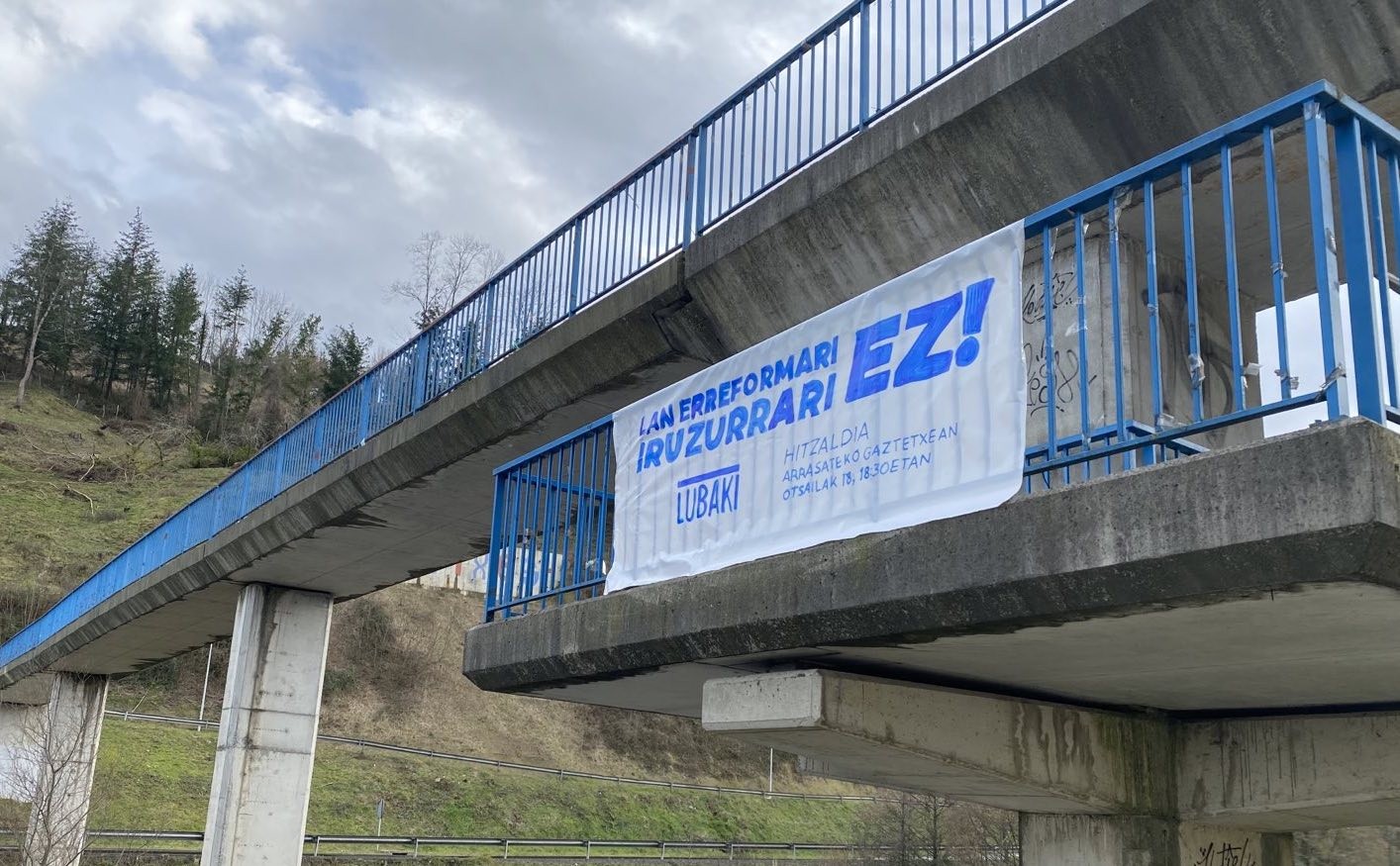 Lan erreformak "ezkutatzen duena" aztergai, bi hitzalditan