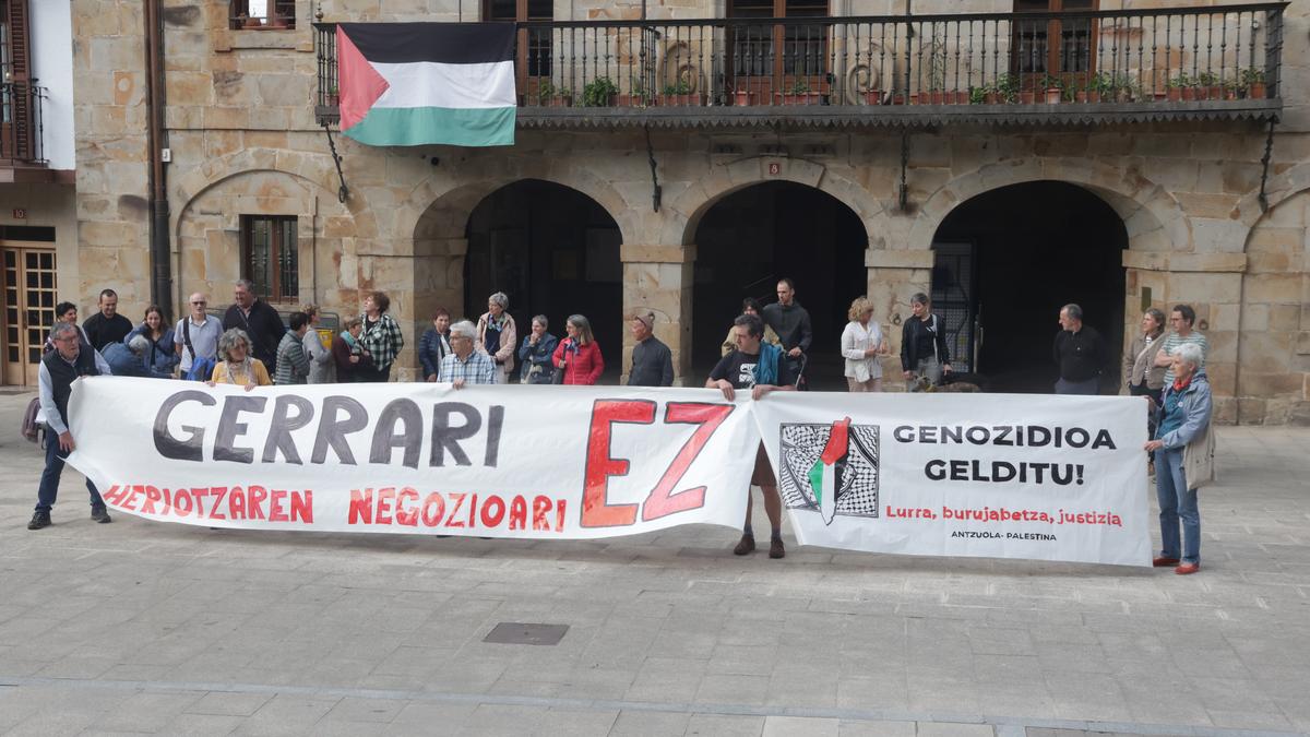 "Polarizazio global eta arriskutsuaz" ohartarazi du Antzuola-Palestina elkarteak