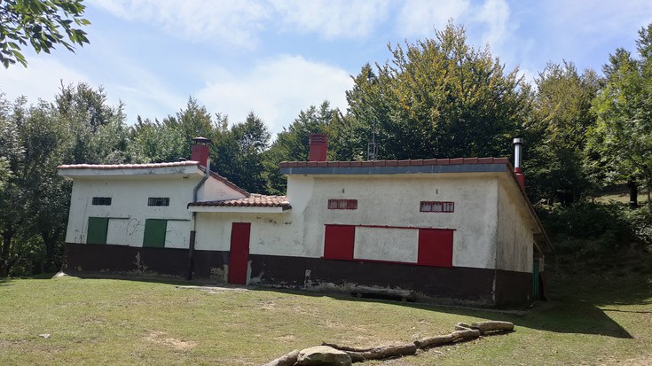 Festa, aterpetxearen 50. urteurrena ospatzeko