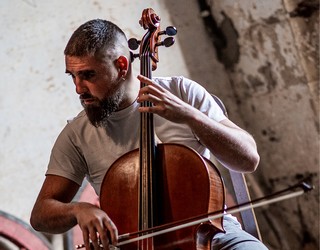 Hari-orkestrarentzako post-rock obra, Eñaut Zubizarreta 'Trigger'-en eskutik