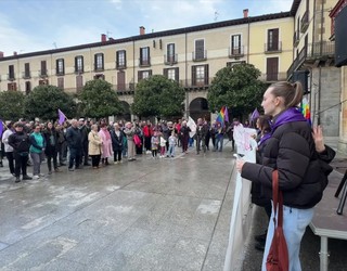 Aldarri feministak ozen entzun dira Debagoienean