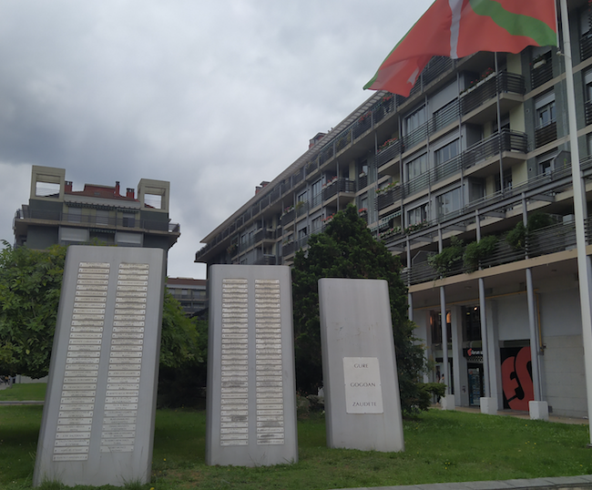 Faxismoaren aurka mobilizatzeko deia egin dute domekarako