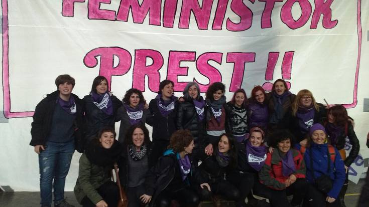 Bergarako Martxanterak talde feminista Gasteizeko manifestazioan