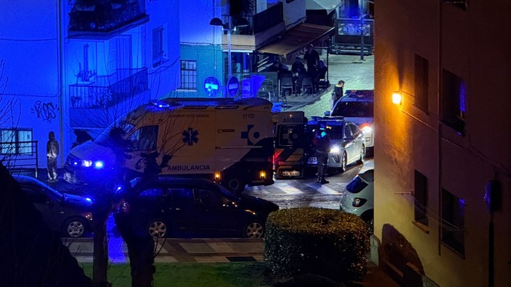 Auto batek pertsona bat harrapatu du Elkano kalean