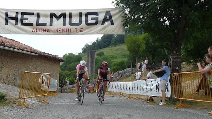 Andoaingo Koldo Velascok esprint estuan irabazi du Arantzazuko Igoera