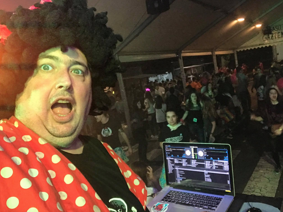 DJ Bull disko-jartzaileak girotuko du San Juan bezpera Elgetan