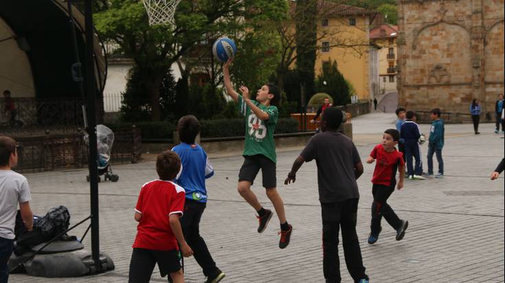 Gartzia eta De la Iglesia ere saskibaloi-campusean egongo dira