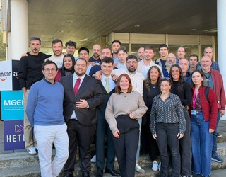 Amazonekin batera gauzatutako prestakuntza-programaren lehen promozioa graduatu da