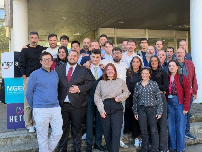 Amazonekin batera gauzatutako prestakuntza-programaren lehen promozioa graduatu da