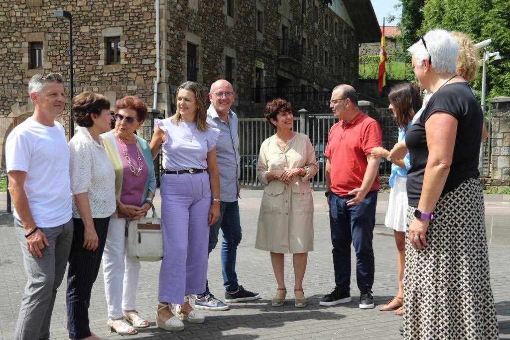 Oñatiko kuartelean etxebizitzak egitea babestu du EAJk