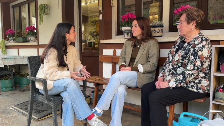 Informazioaren gizartea, bi belaunaldiren azalean