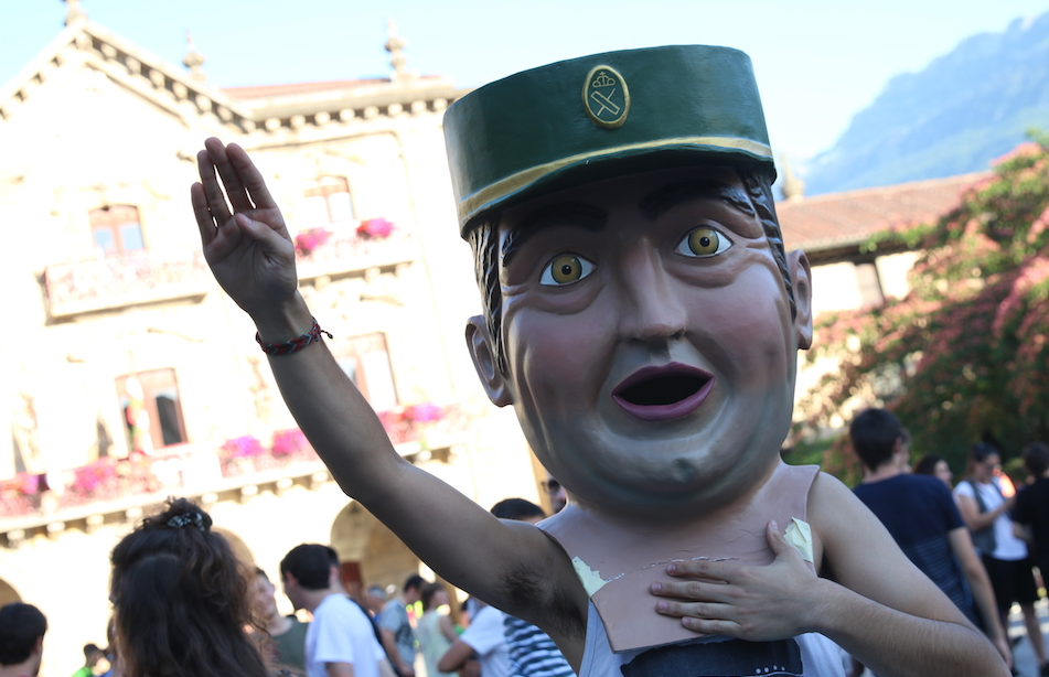 Manifestazioa eta kontzertuak Fan Hemendik! egunean