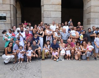 Ongietorria egin diete jaioberriei Eskoriatzan, sanpedroak hasi aurretik