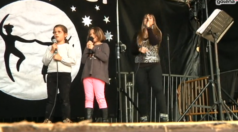 Jaietako karaoke lehiaketan parte hartzeko kantuen zerrenda prest da