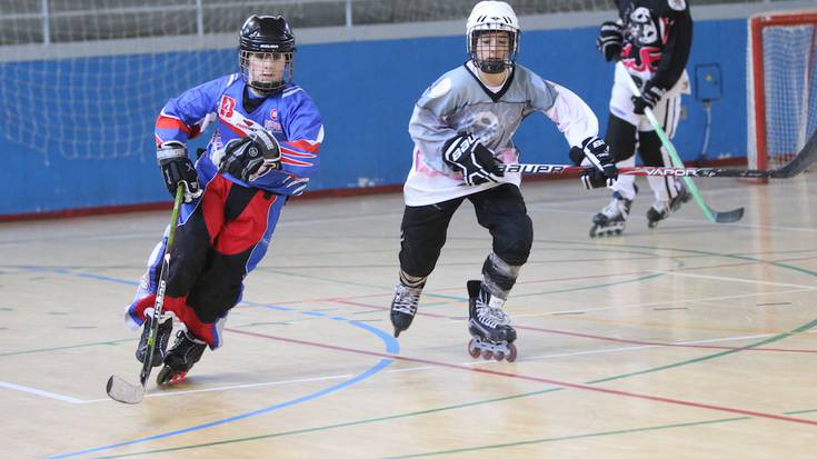 Lagunarteko hockey partiduak domekan Labegaraietan