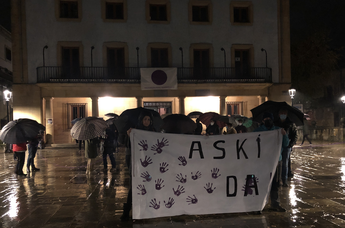 Manifestazio zaratatsua deitu dute Elgetan Indarkeria Matxistaren Kontrako Nazioarteko Egunerako