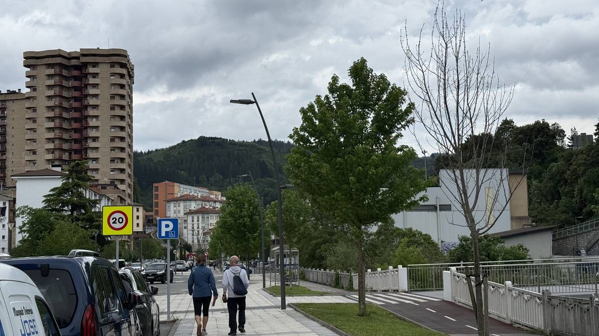 Prezipitazio handia iragarri du Euskalmetek eta abisu horia dago emanda