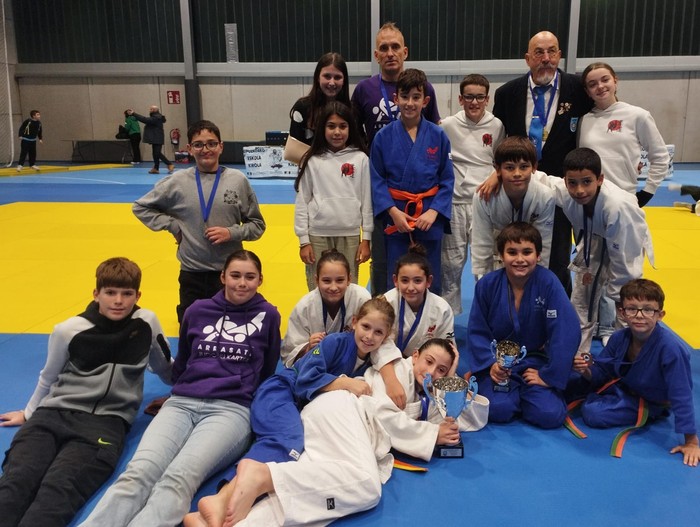 Lehen judo topaketa antolatu du Arrasate Judo Elkarteak Uarkapen, maiatzaren 24rako