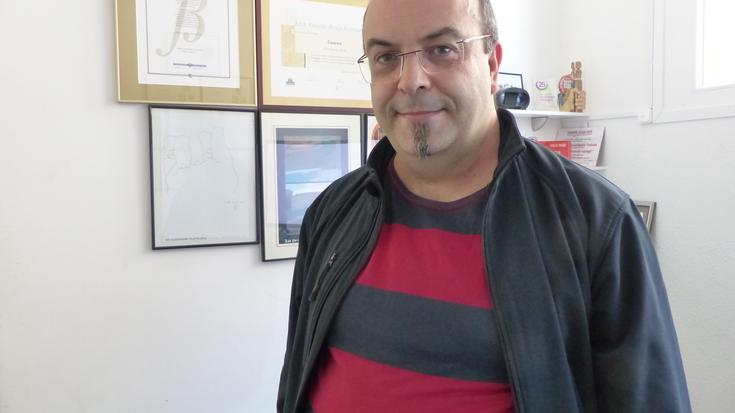 Mikel Arroiabe: "Artikulu mordoa daude euskaraz Wikipedian"