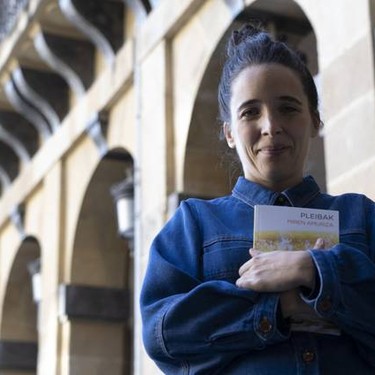 Literatura solasaldia: 'Pleibak'