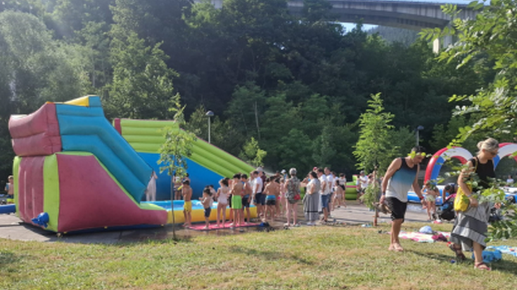 Uretako puzgarriak jarriko dituzte bihar, martitzena, Santa Marinan