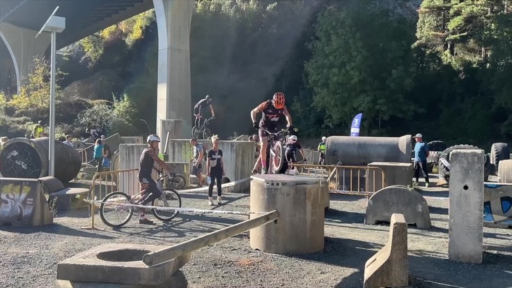 Goi mailako pilotuen topaleku izan da Open Oztopo proba