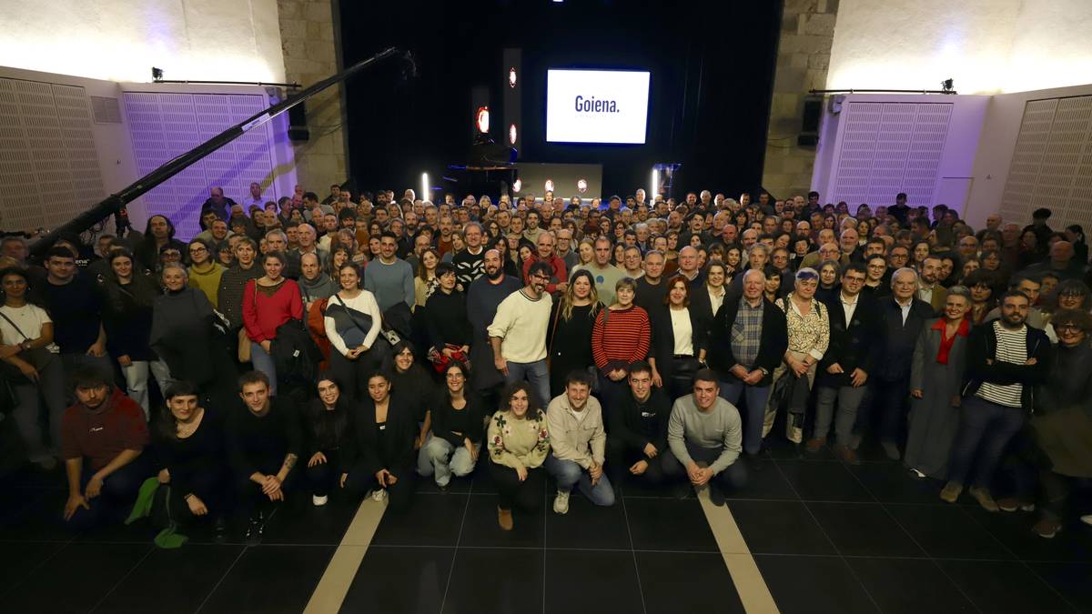 Komunitateari eskerrak emanaz ospatu du Goienak 25. urteurrena