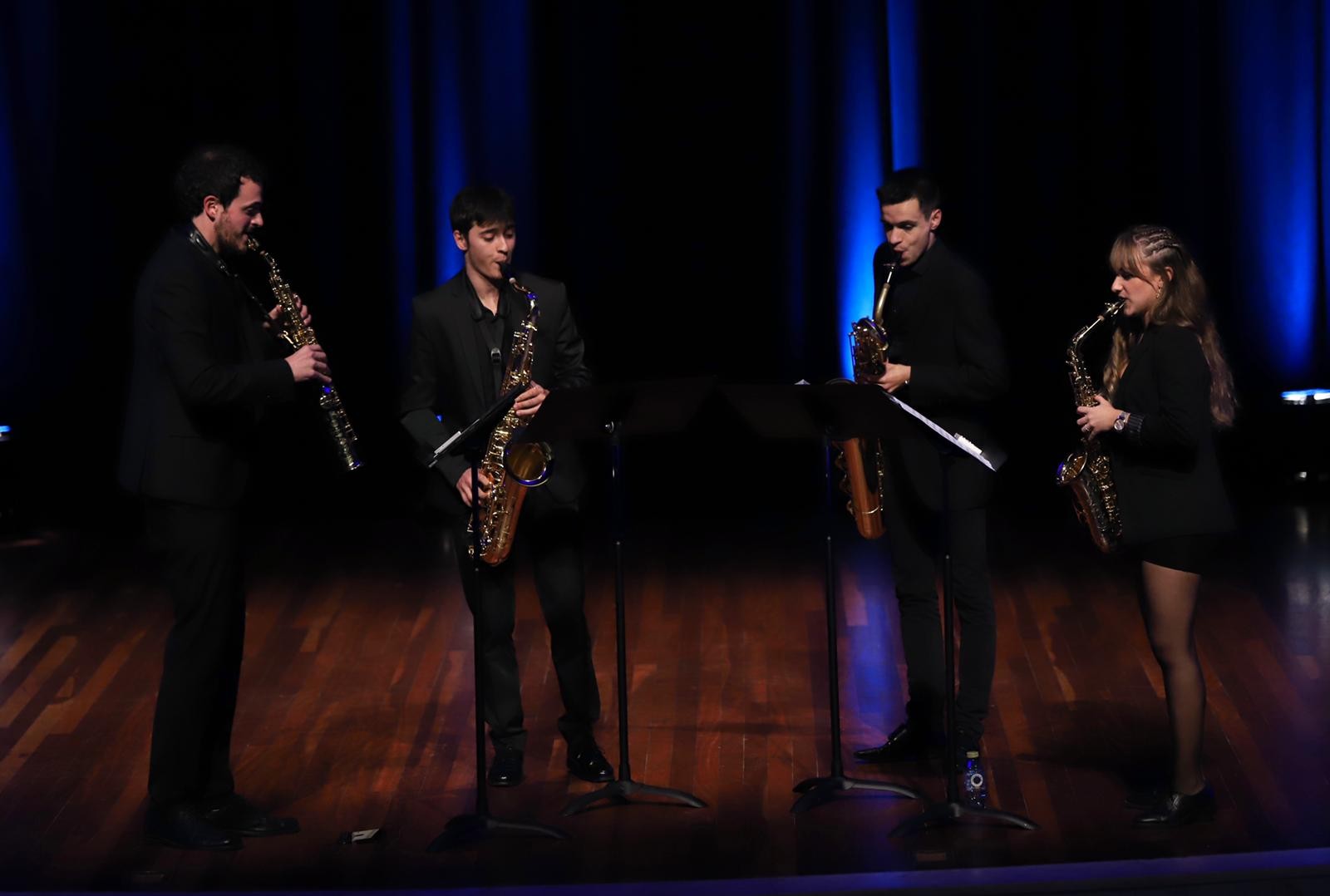Musikenetik Oñatira, saxofoi doinuak lau haizetara zabaltzera