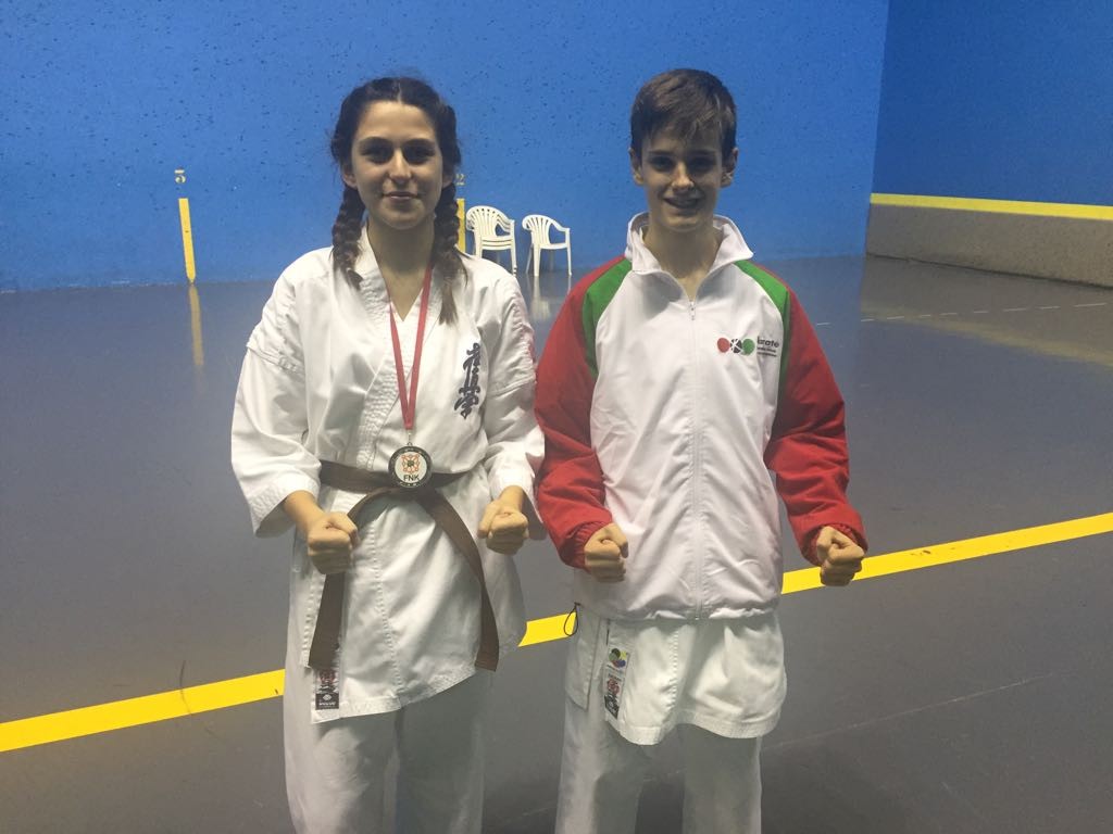 Saioa Karate Taldekoak fin ibili dira Iruñean