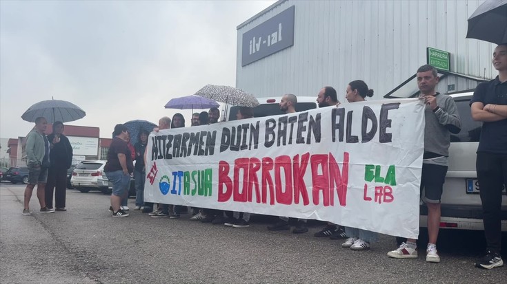 "Lan baldintza duinen alde" greba egin dute Itasua-IATko langileek