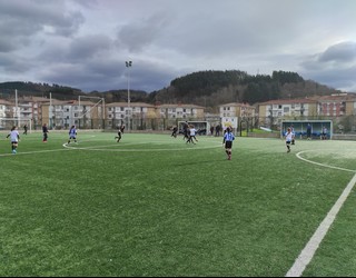 Bagatoz bueltan Jolashezi eta futbol topaketekin!