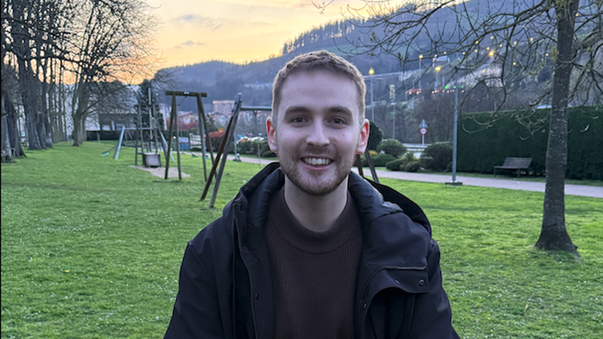 Daniel Bell: "Ingelesa naiz, baina egia da daukadan errutina euskalduna dela"