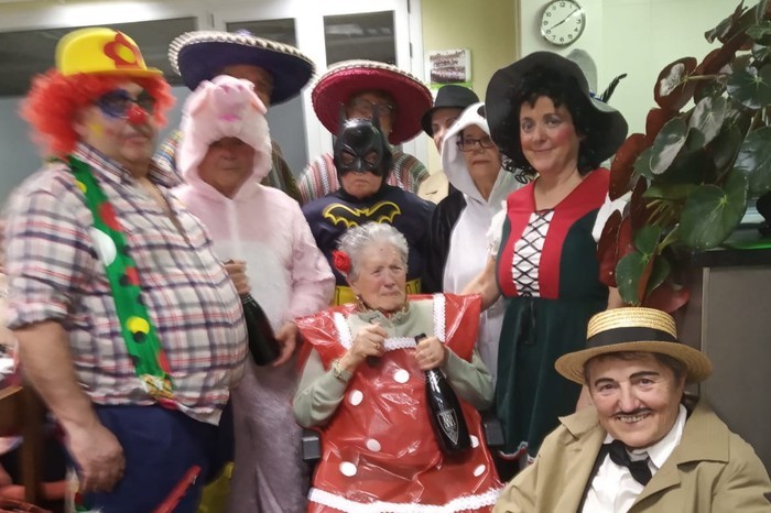 Erretiratuek mozorro festa ospatuko dute
