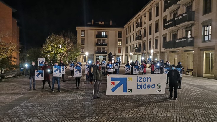 "Salbuespenezko espetxe-politika" salatzeko elkarretaratzea eta manifestazioa