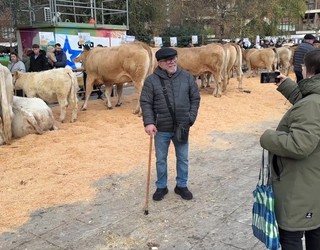Ganadua gertutik ezagutzeko aukera