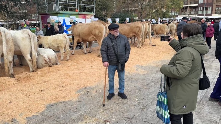 Ganadua gertutik ezagutzeko aukera