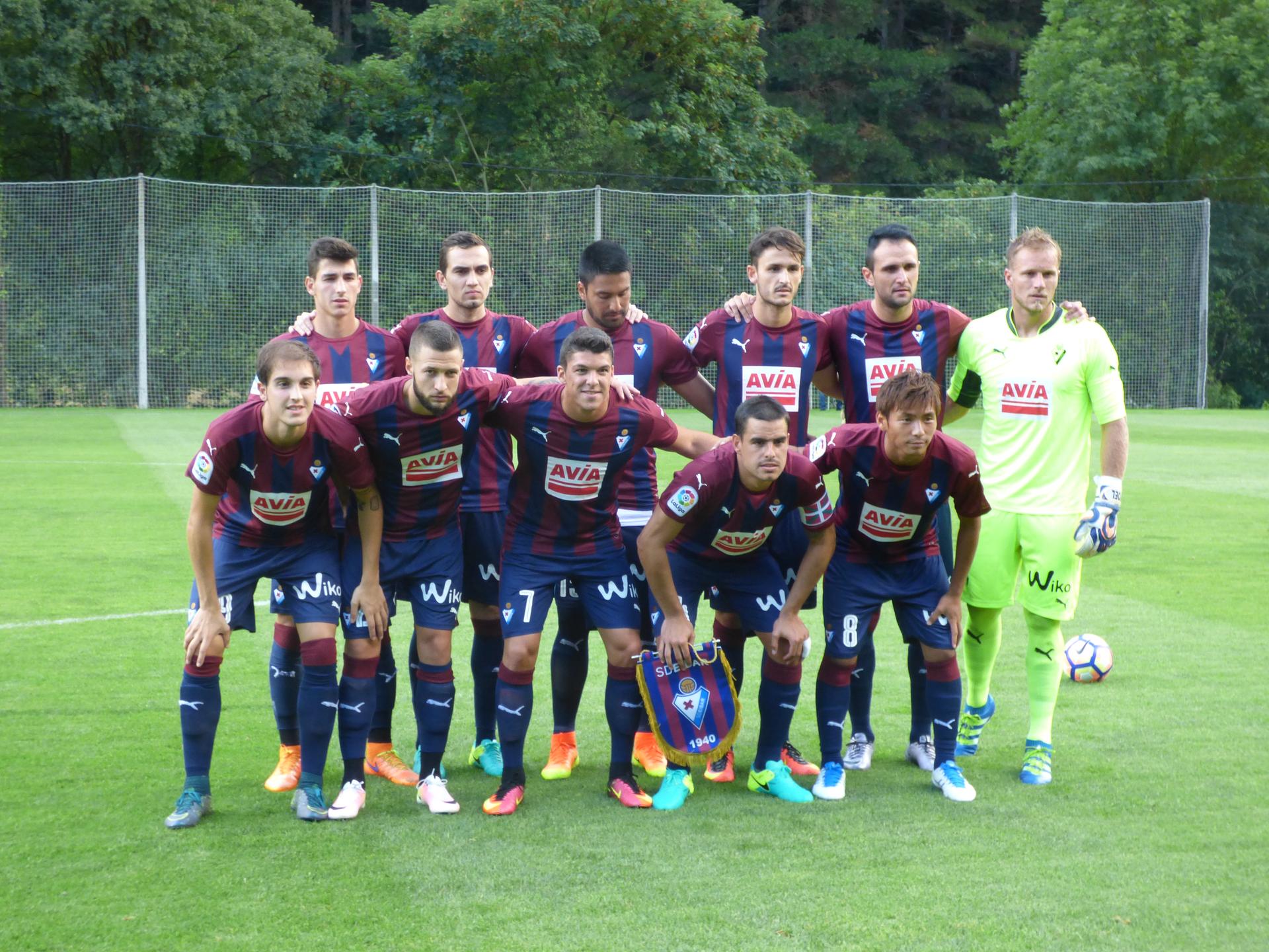 Eibarrek ibarrari bota dio begia Kirol Hiria egiteko