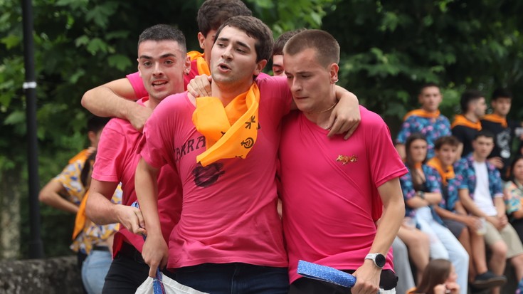 XIII. Banderia, argazkitan