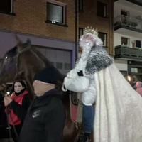 Errege magoen desfilea