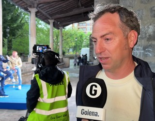 Ion Unamuno: "Gaztetxoentzat sari bat izan da txirrindulariak gertutik ikustea"