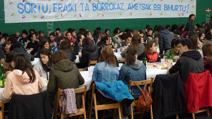 25 urteotako lagunen jai bihurtu da AGAKOren ospakizuna