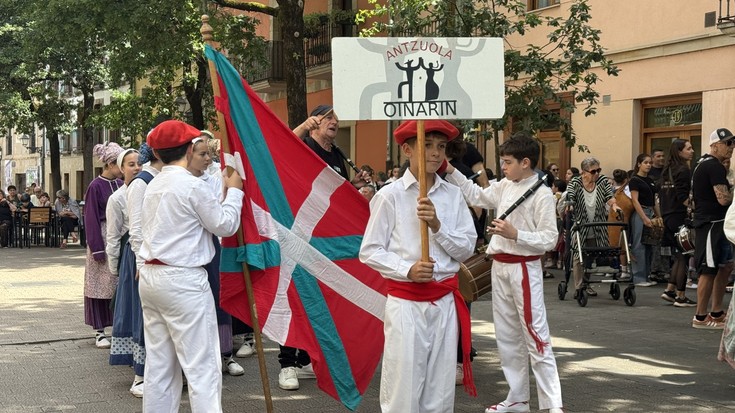 Haur Dantzari Eguneko argazkiak